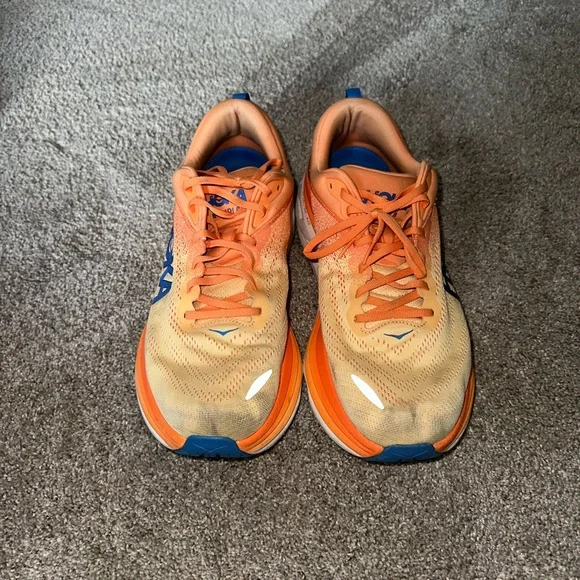 Hoka sneakers - Picture 2 of 4